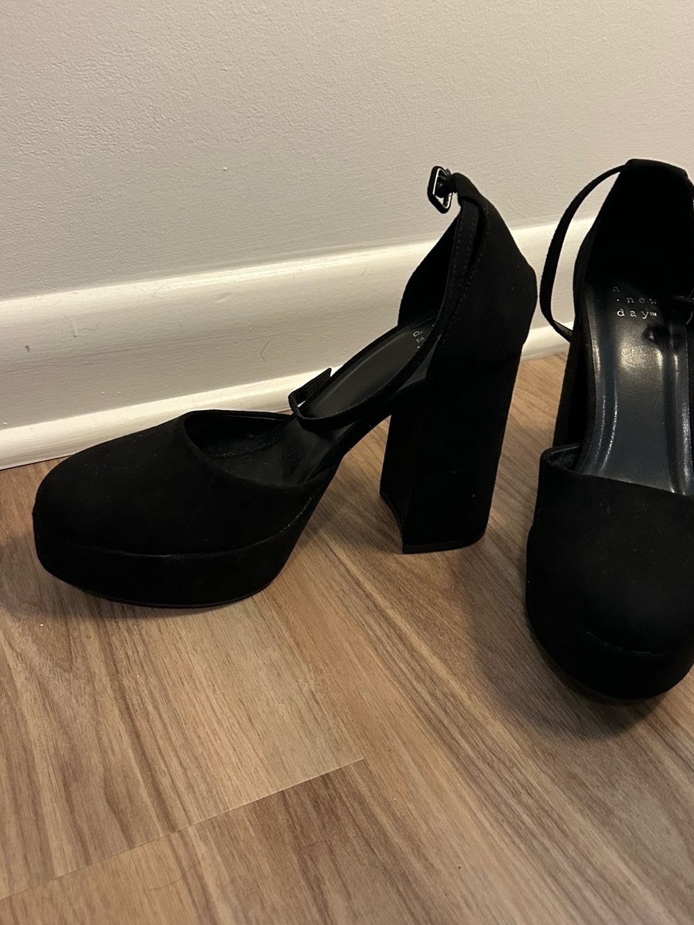 a new day Black Ankle-Strap Block Heels - Picture 2 of 4